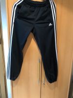 ADIDAS KINDER TRAININGSHOSE GRÖSSE 152 Rheinland-Pfalz - Ruppertsberg Vorschau