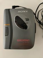 Sony Walkman WM-EX35 Mega Bass mit Clip Kopfhörer defekt Hessen - Offenbach Vorschau