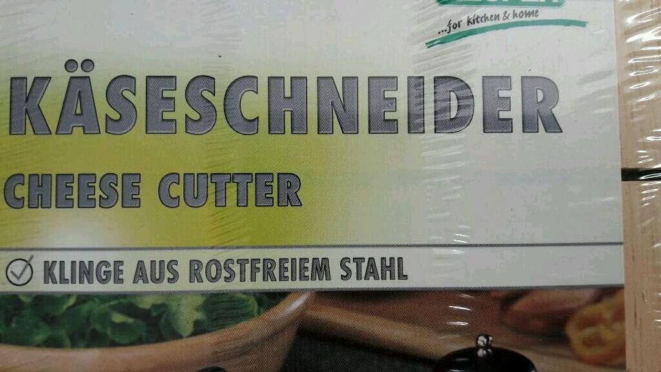 NEU * Käse - BRETT - Schneider CHEESE CUTTER aus Gummibaum in Berlin