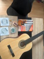 Gitarre mit Tasche Sachsen - Grimma Vorschau