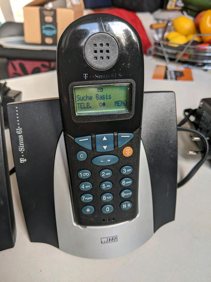 4 x T-Sinus ISDN schnurlos Telefone mit Ladestationen an Bastler in Hamburg