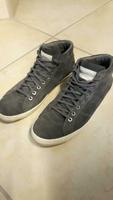 Esprit Sneaker high Veloursleder grau Gr. 45 Boots Trendschnürer Schleswig-Holstein - Kiel Vorschau