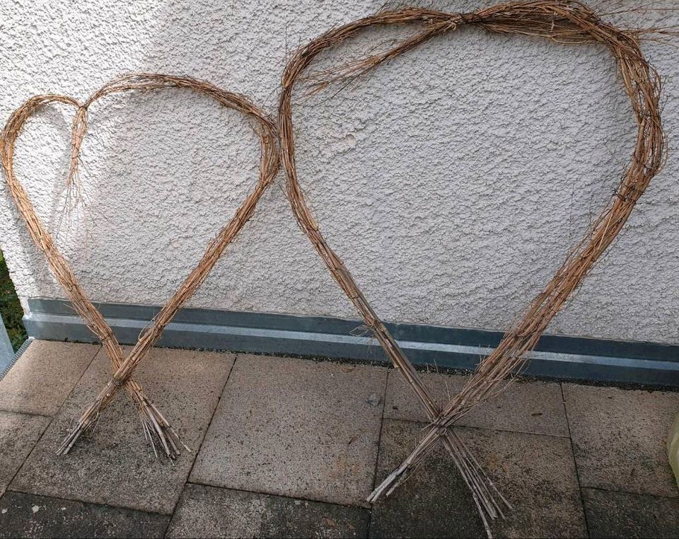 2 x Weidenherz - Deko für Balkon oder Garten - Dekoweidenherz - in Stuttgart