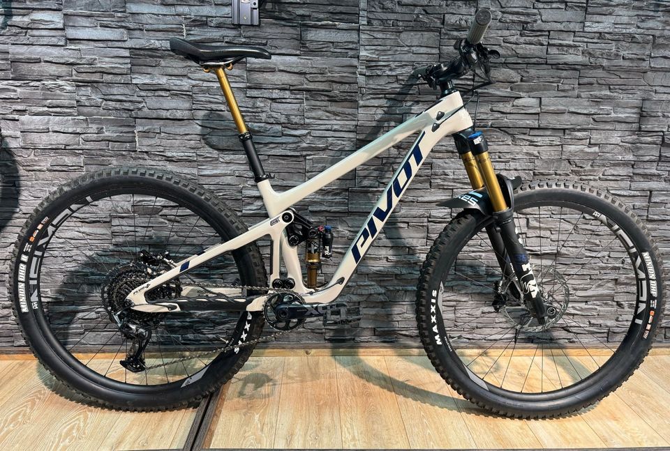 Pivot Switchblade 29 Pro X01 M mojave 22 TESTBIKE UVP 8.849 in Pettendorf