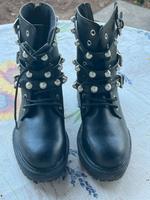 BULLBOXER Schwarze Schuhe mit Perlen Gr. 38 Hessen - Dieburg Vorschau