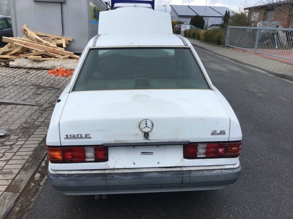 Mercedes Benz W201 190E 2,6L Alle Ersatzteile ab1€ Farbe: 147. in Havixbeck