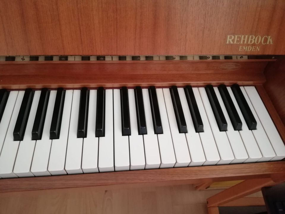 Klavier /  Schimmel Modell 109 in Emden