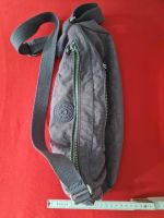 Kipling Umhängetasche Tasche lila/flieder und Geschenk Brandenburg - Kleinmachnow Vorschau