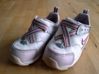 NIKE Sneaker Gr. 24 weiss/rosa für Mädchen *neuwertig* Chemnitz - Altendorf Vorschau