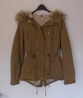 Dicke Jacke Winterjacke Parka braun H&M 34 36 S M 170 176 Kapuze Hessen - Roßdorf Vorschau