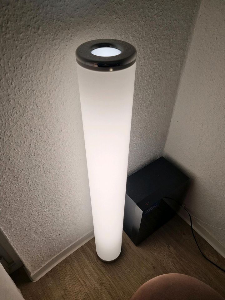 LED Stehlampe in Bremen