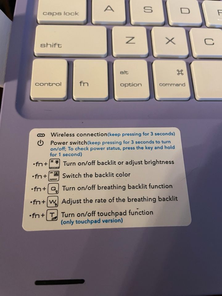 Tastatur case für IPad Pro 11 /Air in Potsdam