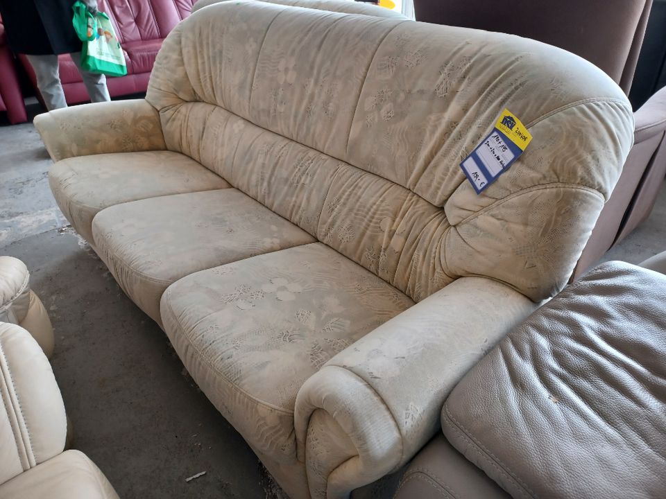 Couch / Sofa + Hocker - LD240406 in Bonn