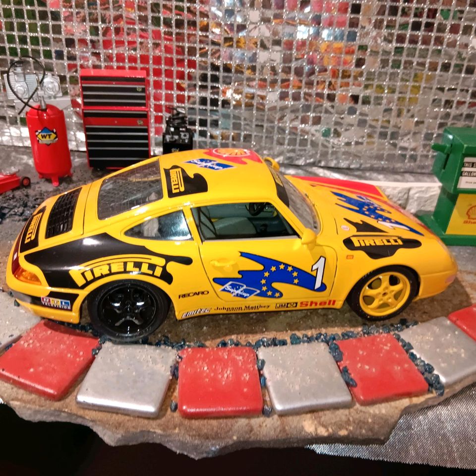 Carrera Porsche aus 93er Modell ohne ovp in Planebruch