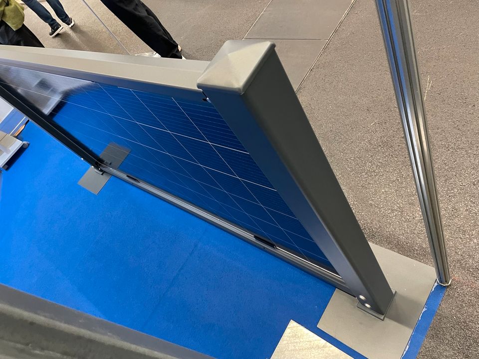 Solarzaun zur PV Einspeisung in Twistetal