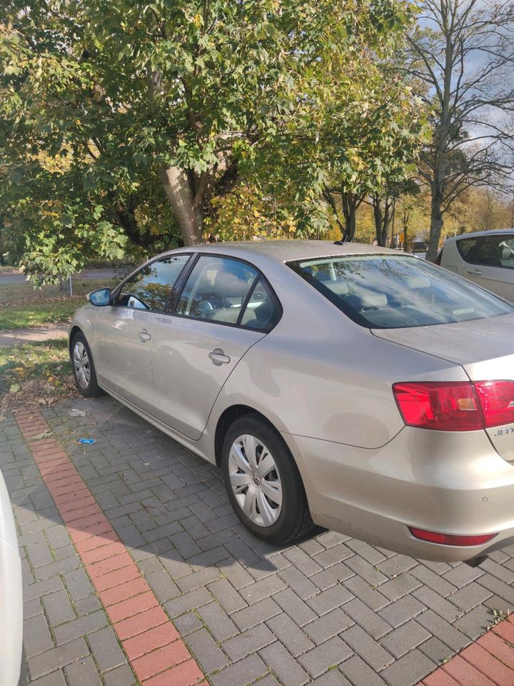 Volkswagen Jetta in Neuss