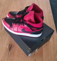 Nike Jordan 1 Mid Gr. 43 schwarz rot Sachsen-Anhalt - Hermsdorf Vorschau