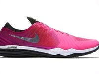 Neu: Turnschuhe  Nike  Dual Fusion TR 4,  Größe 40 München - Bogenhausen Vorschau