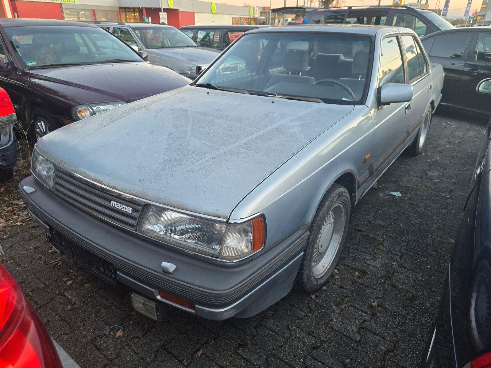 Abbildung des Autos Mazda 929 3.0