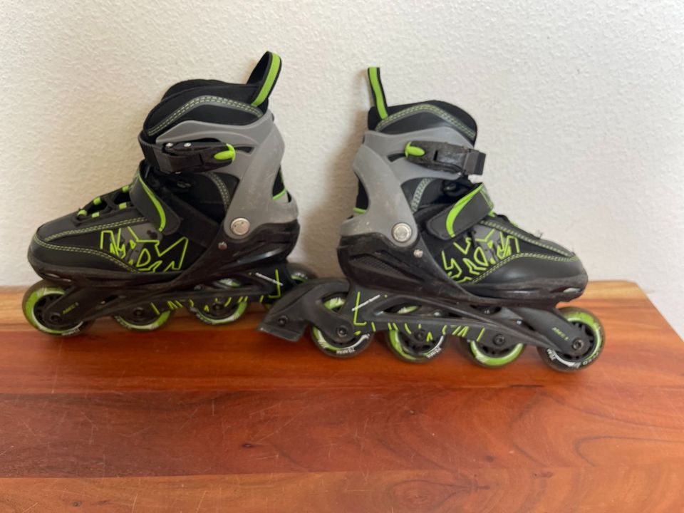 Roller Skates  Gr. 32-36 (verstellbar) in Buxtehude