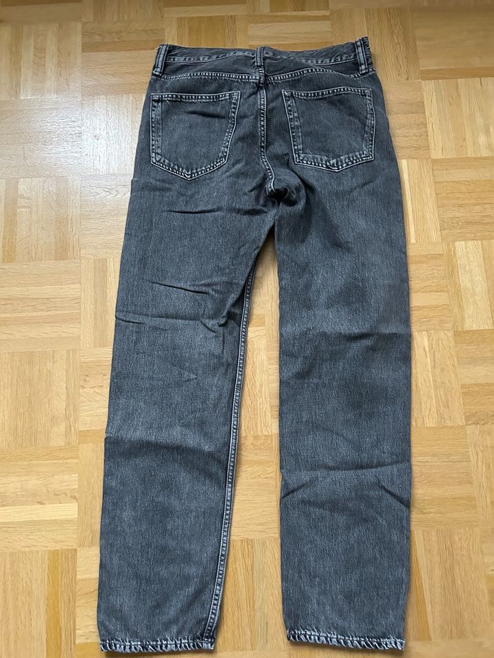 H&M Jeans Herren 30 x 32 schwarz grau wenig getragen in Düsseldorf