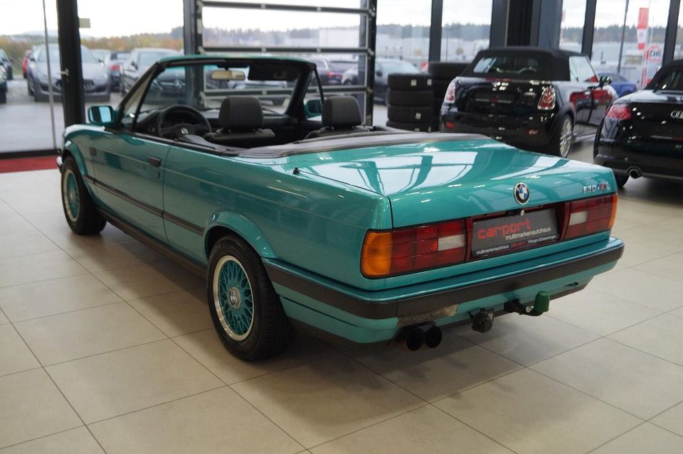 BMW 318i Cabrio E30 M Paket|Rostfrei|Leder| in Villingen-Schwenningen