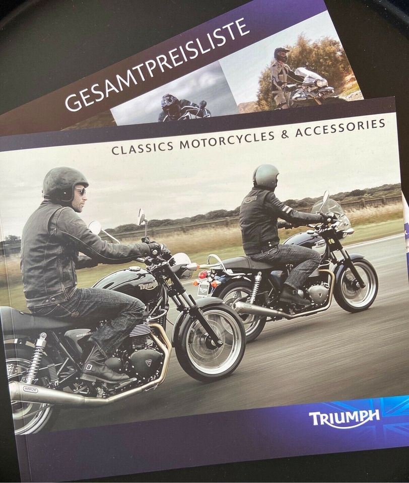 Triumph Scrambler Thruxton Bonneville + Preisliste 2012 in Wolfsburg