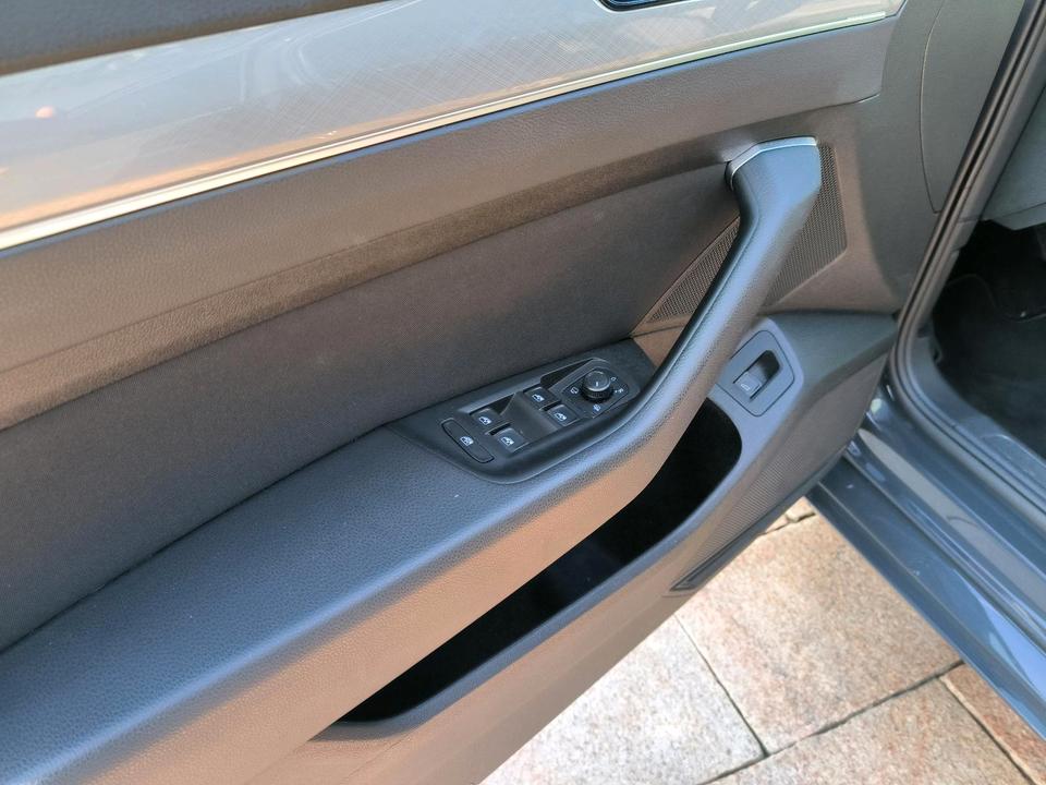Volkswagen Passat Variant 4Motion TDI 190 PS DSG Business in Marienberg