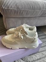 Copenhagen Sneaker  39 neuwertig !! Nordrhein-Westfalen - Höxter Vorschau