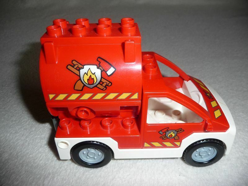 LEGO DUPLO - FEUERWEHR Transporter mit Löschfass in Lich