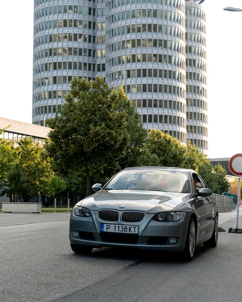 Bmw E92 330i (272hp) in München