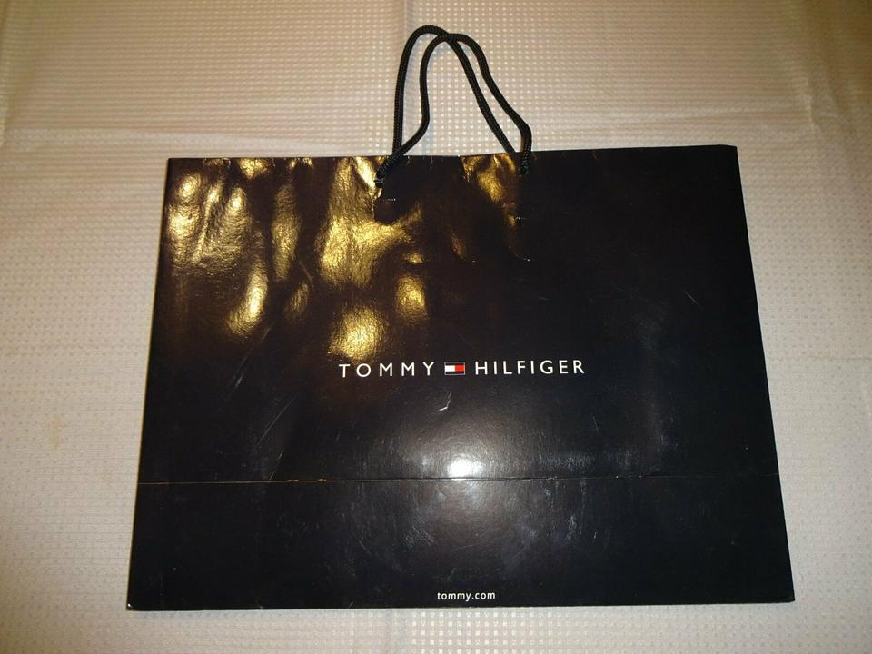 Tommy Hilfiger Papiertute Tasche 40 x 30 x 15 cm in Rheinland Pfalz Gunderath kleinanzeigen