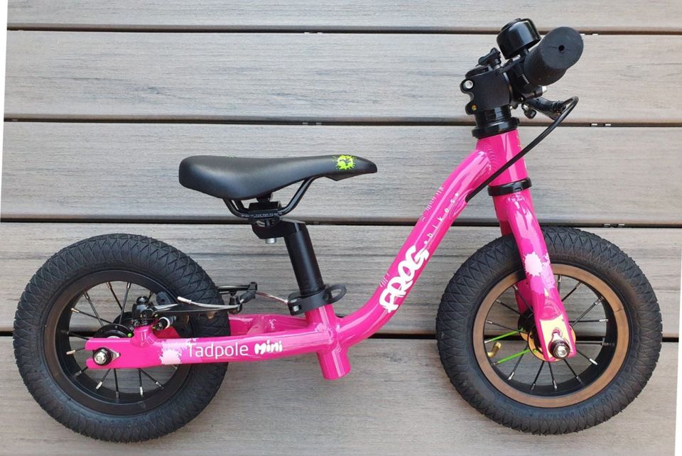 Frog Bikes Tadpole Mini pink Laufrad OVP 10 Zoll Luftreifen in Oberursel (Taunus)