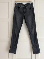 Levi’s 311 Shaping Skinny Jeans 30/32 Hessen - Kassel Vorschau
