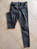 Only Damen Jeans Größe M Länge 30 Nordrhein-Westfalen - Ense Vorschau