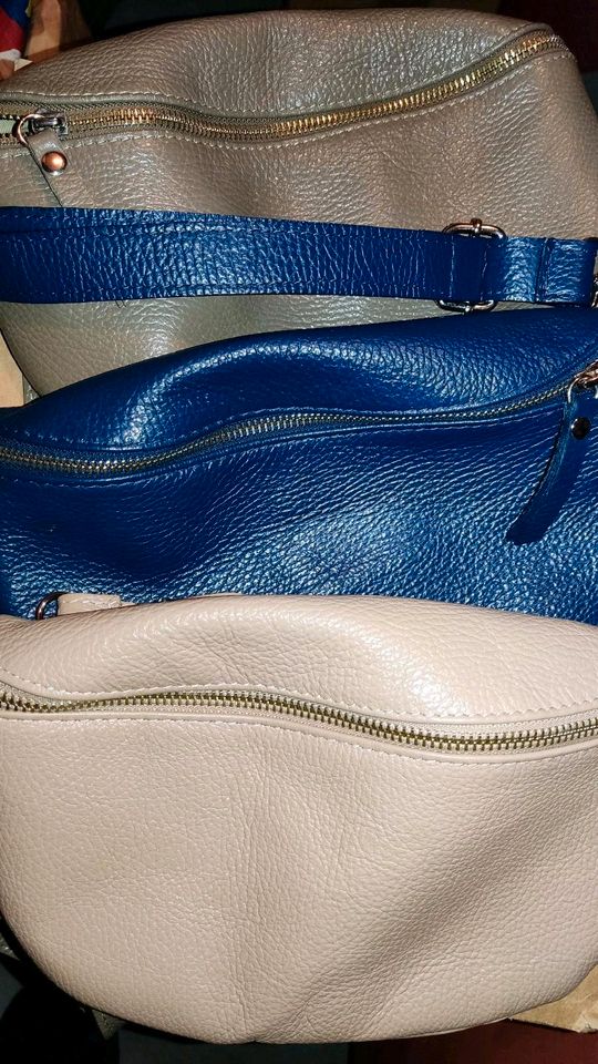 Leder Gürteltasche  Tasche Damen in Meerbusch