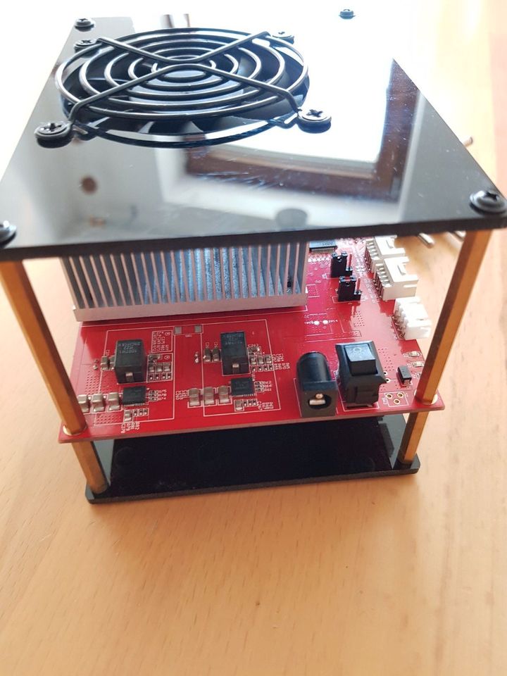 BAIKAL *** Mini Miner Cube X11 *** inkl. Netzteil *** in Salzweg