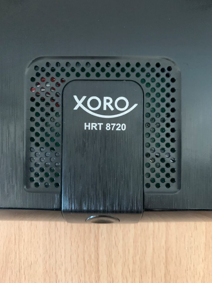 DVBT2  Receiver XORO HRT 8720 plus Antene in Berlin