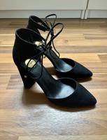 Elegante Pumps / High Heels Gr. 38 BUFFALO Hessen - Nidderau Vorschau