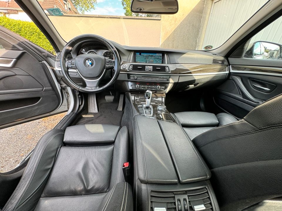 BMW 525 Luxury Line in Kamp-Lintfort