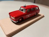 Peugeot 404 Kombi Feuerwehr. Modell 1 : 43 Niedersachsen - Uelzen Vorschau