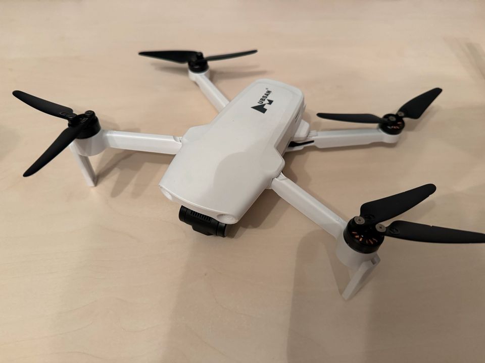 Hubsan Zino Mini SE Drohne in Bayern - Hitzhofen | eBay Kleinanzeigen ist  jetzt Kleinanzeigen