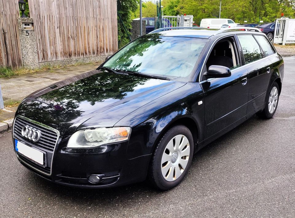 Audi A4 Avant 2.0 TDI in Nürnberg (Mittelfr)