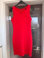 Guess Kleid Gr.38 rot Baden-Württemberg - Dietenheim Vorschau