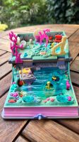 Polly Pocket Sparkling Meermaude Adventure Book /90er Jahre Sachsen - Schkeuditz Vorschau