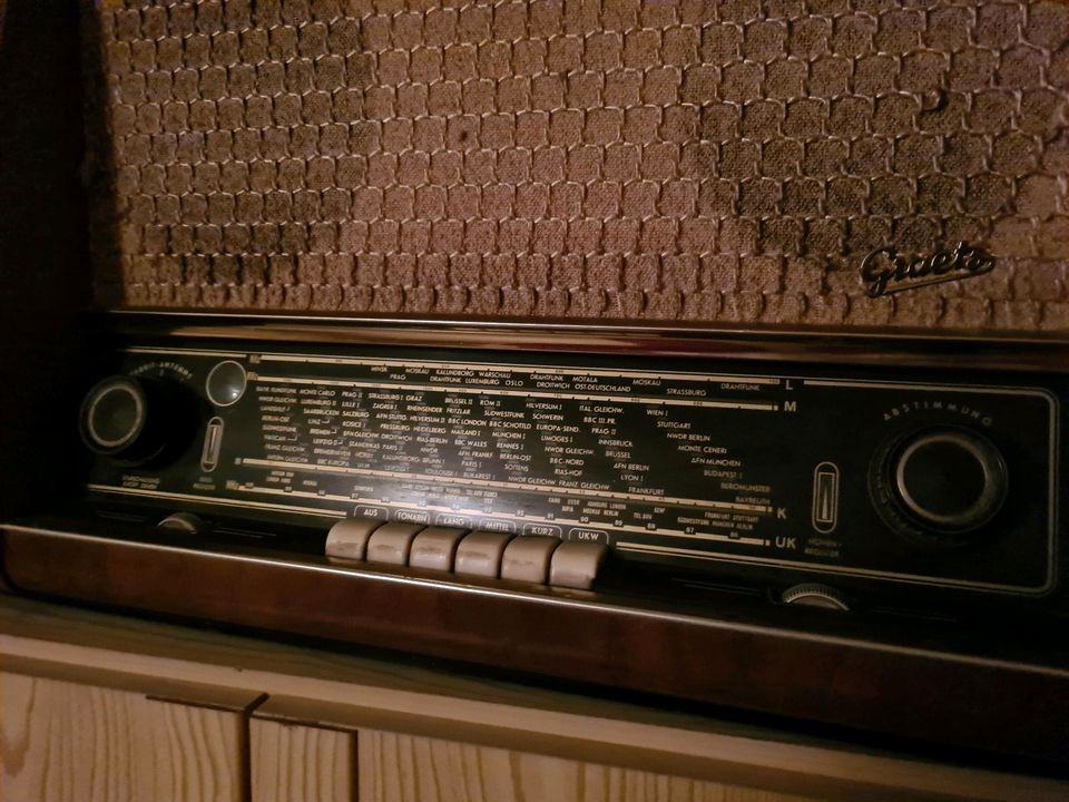 Retro Vintage Radio in Gummersbach