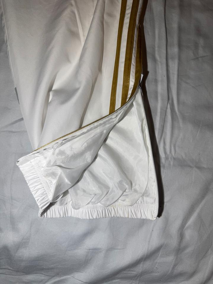 Adidas AC Milan Mailand Trainingsanzug Tracksuit Weiß Gold in Neuenstadt