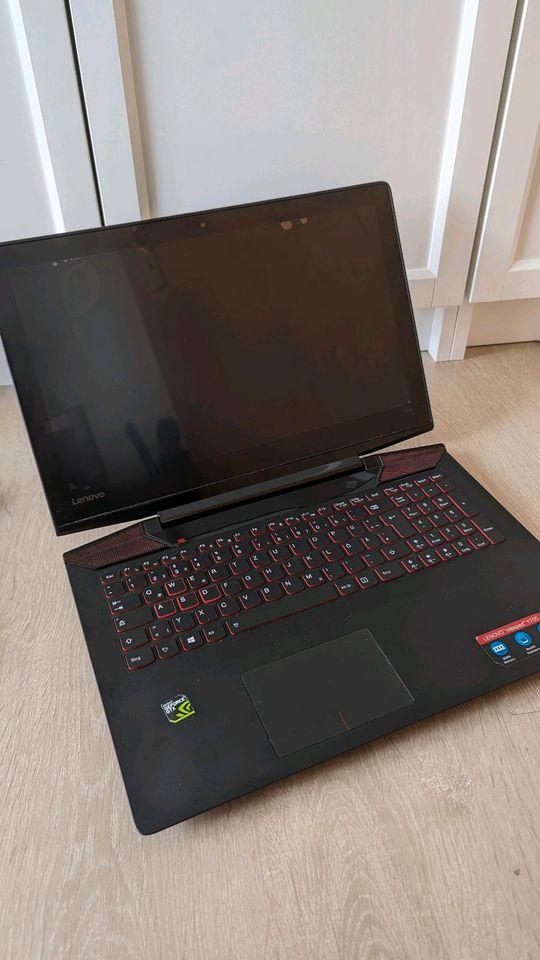 Lenovo IdeaPad Y700-15isk laptop defekt in Burgdorf