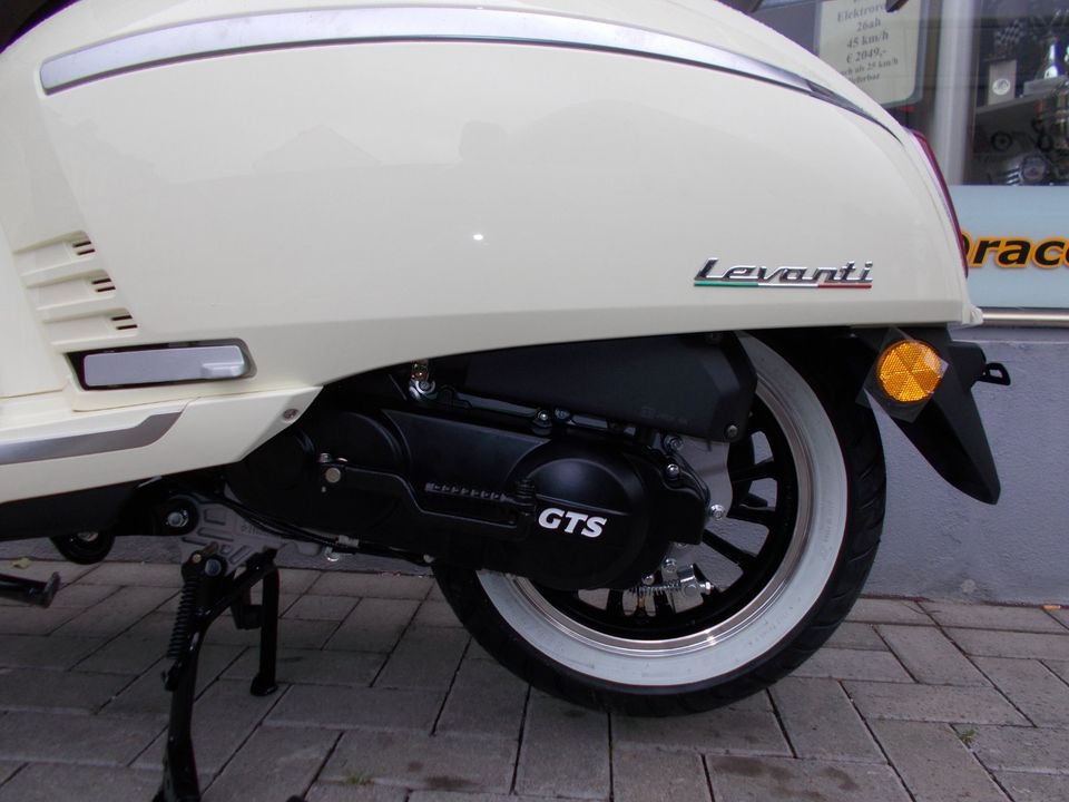 GTS Levanti 50  Roller Motorroller Retroroller in Euskirchen