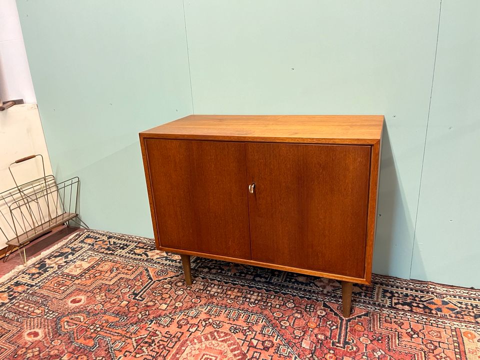 Teak Schrank Sideboard | mid Century | vintage | 70er in Hamburg